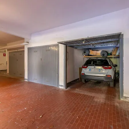 Apartment Real Italian Estate - Family With Garden *
